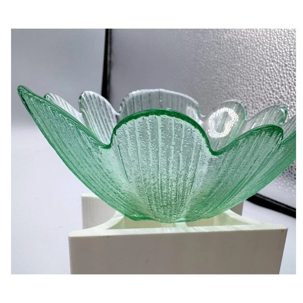 Vintage Style Textured Glass Flower Petal Bowls Set Cobalt Blue Seafoam Green